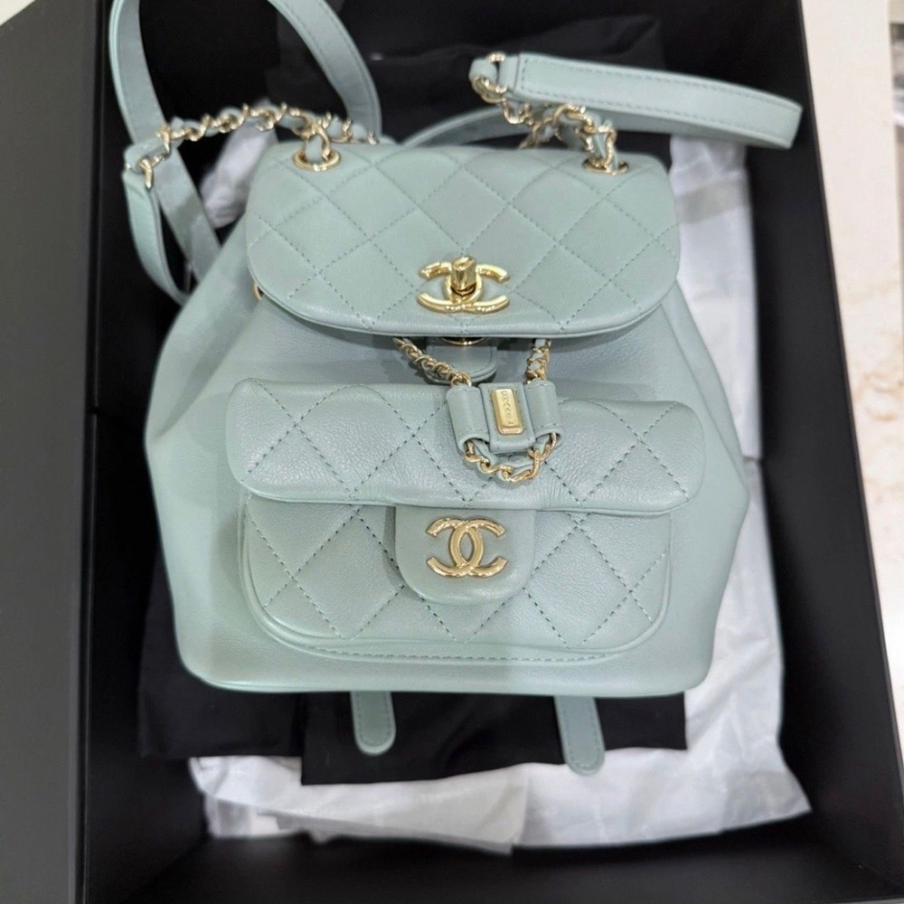 NEW CHANEL Light Blue Duma Lambskin Backpack - Picture 8 of 14